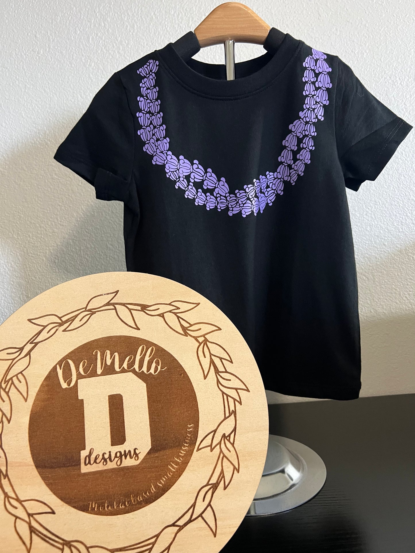 Toddler lilac crown flower lei tee