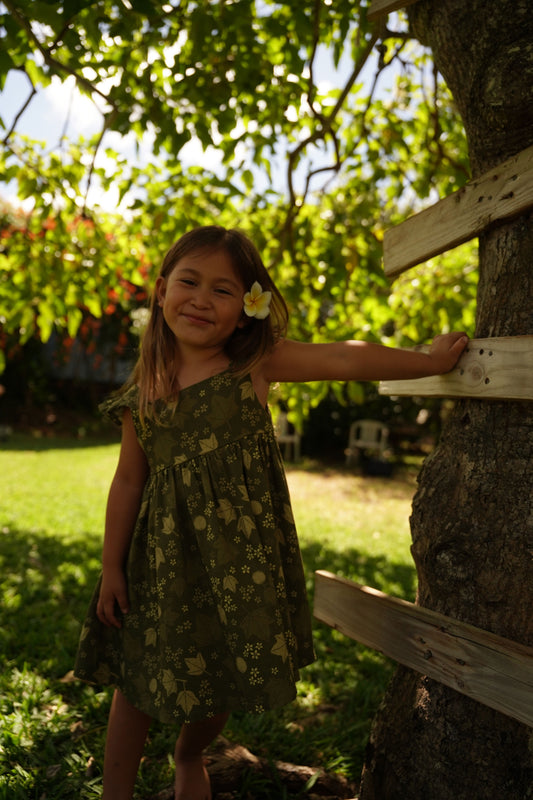 Kalei Kukui Keiki Wahine dress