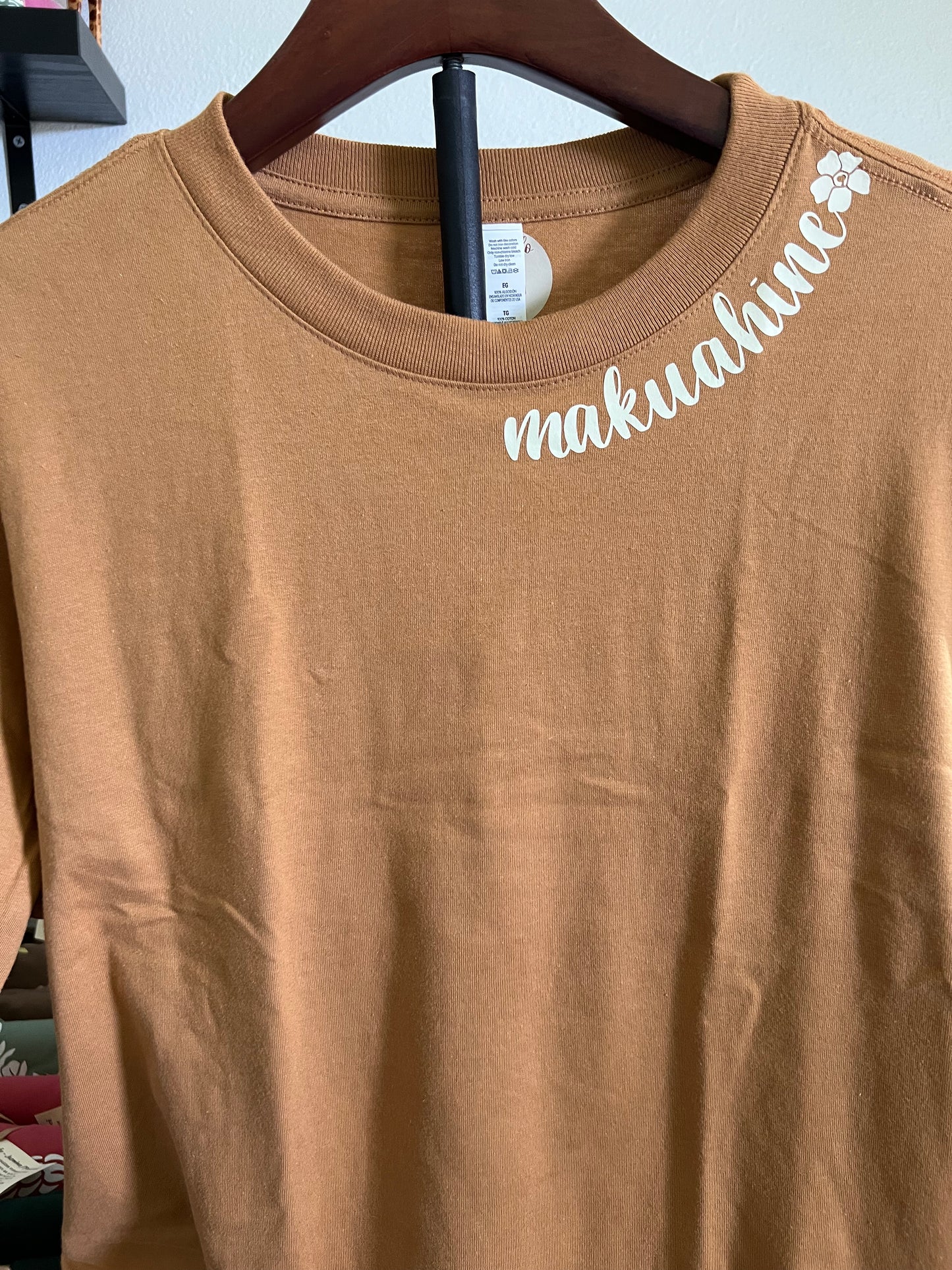 Makuahine puakenikeni on mustard tee